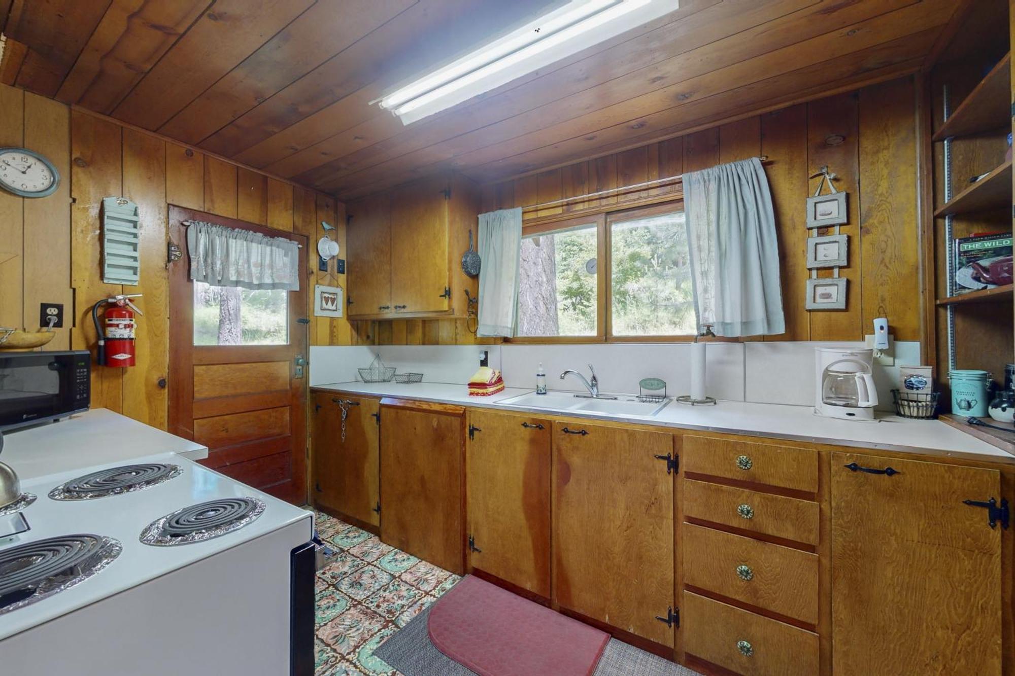 Pine Cone Cottage Joseph Екстериор снимка