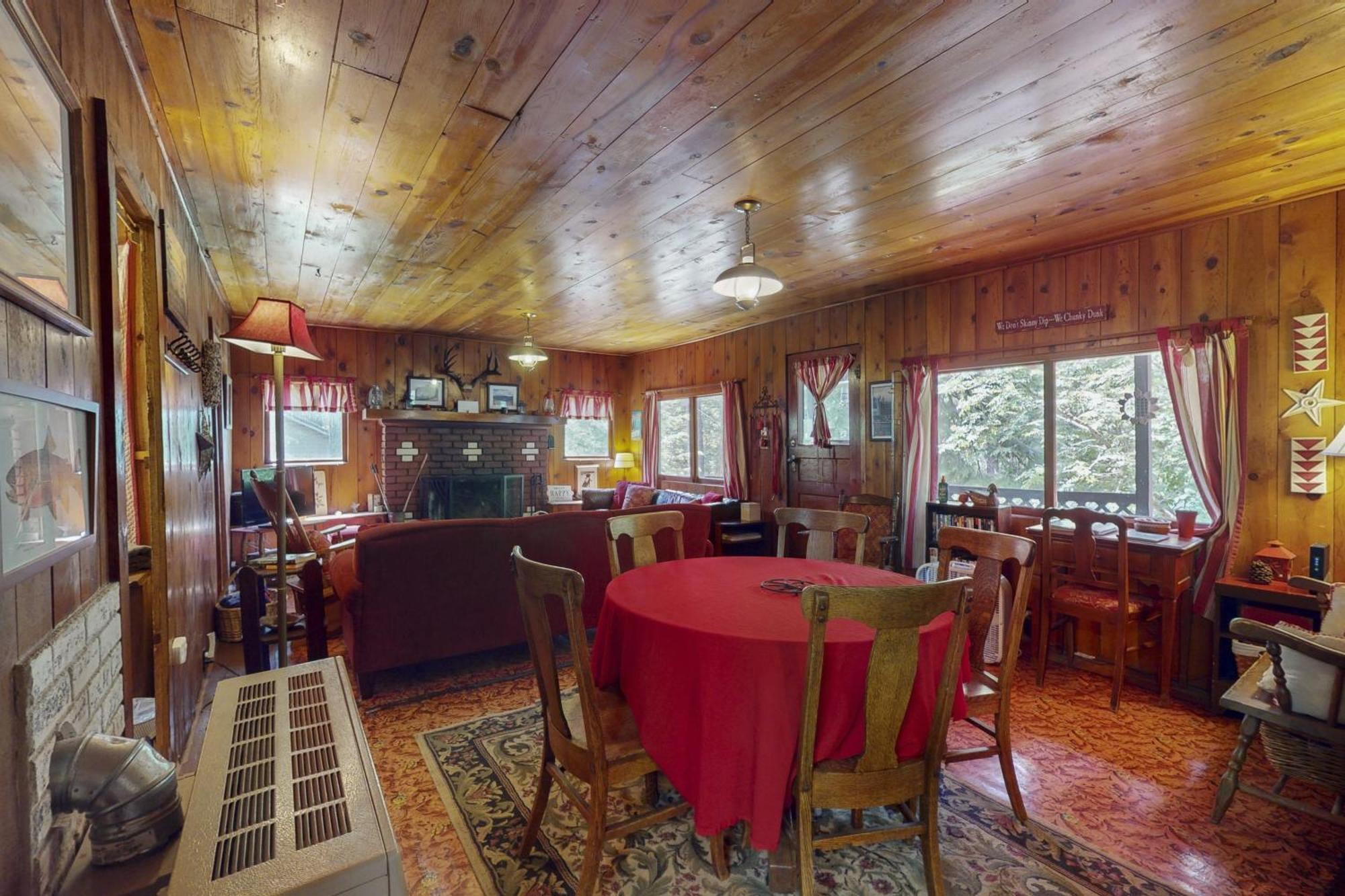 Pine Cone Cottage Joseph Екстериор снимка